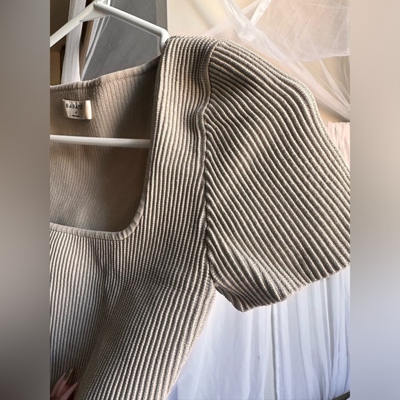 BABATON Sculpt Knit Crop Short Sleeve - Picture 2 of 7